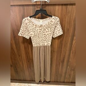 7th Ray Leopard Color Block Midi Dress, Size Large